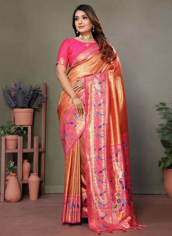 Looking These Festive Wear Saree in Fine Colored.These Saree And Blouse is Fabricated On Banarasi Tissue Silk.Its Beautified With Wevon Paithani Designer.