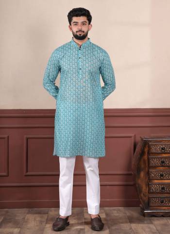 For A festive Wear,Grab These Readymade Kurta With Payjama in Fine Colored.These Kurta is Fabricated On Linen And Cotton Bottom With Designer Digital Printed.Buy Now.