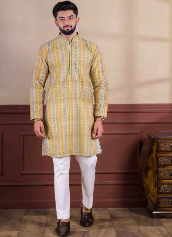 For A festive And Party Wear,Looking These Readymade Kurta With Payjama in Fine Colored.These Kurta is Fabricated On Cotton Blend And Cotton Bottom With Designer Printed With Embroidery Hand Work.Buy Now.