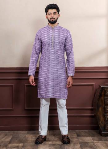 For A festive And Party Wear,Looking These Readymade Kurta With Payjama in Fine Colored.These Kurta is Fabricated On Cotton Blend And Cotton Bottom With Designer Printed With Embroidery Hand Work.Buy Now.