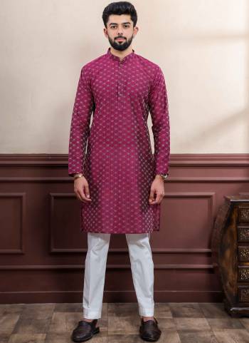 For A festive And Party Wear,Looking These Readymade Kurta With Payjama in Fine Colored.These Kurta is Fabricated On Cotton And Cotton Bottom With Wevon Dobby Designer.Buy Now.