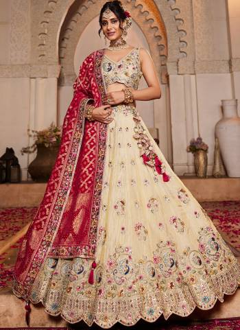Attrective Looking This Partywear Fine Color Fancy Heavy Designer Choli And Lahenga Fabriced On Tissue And Dupatta Viscose Rayon In Fabricated Beautified With Attrective Designer Heavy Embroidery,Beads And Stone Work. Buy Now.