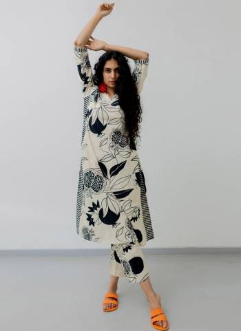 Looking These Beautiful Party Wear Designer Readymade Top With Bottom.These Top And Bottom Are Viscose Fabricated.Its Beautified With Designer Printed.