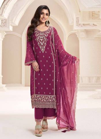 Looking These Designer Suit in Fine Colored Pair With Bottom And Dupatta.These Top Are Chiffon And Dupatta Are Fabricated On Chiffon Pair With Santoon Bottom.Its Beautified With Santoon Inner.Its Beautified With Heavy Designer Embroidery Work.