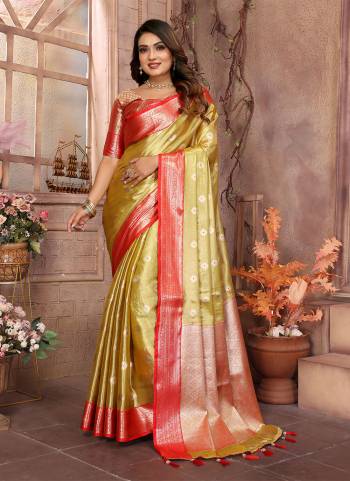 Looking These Party Wear Saree in Fine Colored.These Saree And Blouse is Fabricated On Tissue Silk.Its Beautified With Wevon Handloom Designer.