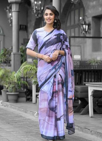 Attrective These Ready To Wear Gown Style Saree in Fine Colored.These Gown Are Imported Georgette And Pallu is Fabricated On Imported Georgette Pair.Its Beautified With Designer Digital Printed.