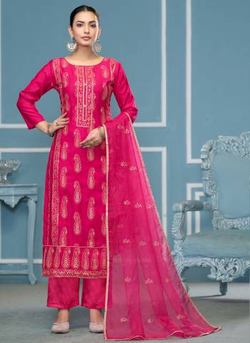 Looking These Suit in Fine Colored Pair With Bottom And Dupatta.These Top Are Roman Cotton And Dupatta Are Fabricated On Organza Pair With Dull Santoon Bottom.Its Beautified With Designer Embroidery, Hand Work.