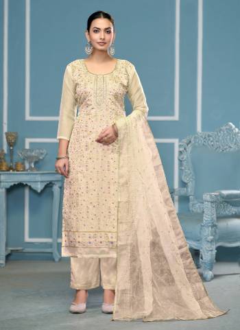 Looking These Suit in Fine Colored Pair With Bottom And Dupatta.These Top Are Viscose Organza And Dupatta Are Fabricated On Organza Pair With Dull Santoon Bottom.Its Beautified With Designer Hand Work.