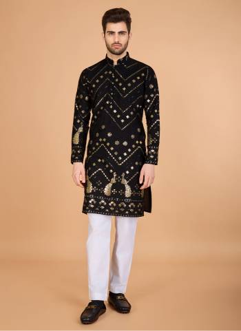 Looking These Party Wear Readymade Heritage Kurta Pair in Fine Colored.These Kurta Are Viscose Rayon Fabricated on Pair.Its Beautified With Designer Thread,Sequance Embroidery Work.