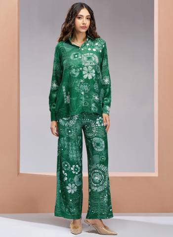 Attrective These Beautiful Looking Party Wear Readymade Western Style Top Botton Dress.These Top And Bottom Are Muslin Silk Fabricated.Its Beautified With Disigner Printed.