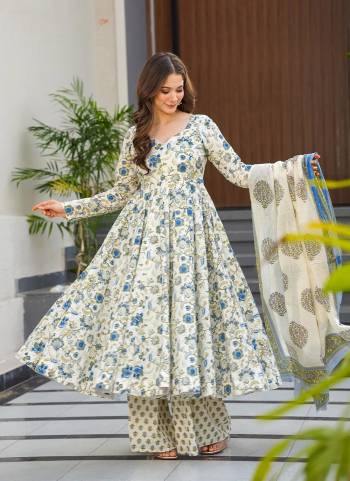 Attrective Looking These Beautiful Looking Readymade Suits.These Top And Bottom is Fabricated On Muslin And Muslin Dupatta.Its Beautified With Designer Digital Printed.