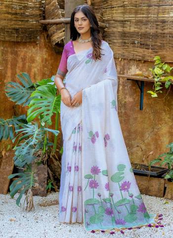 Looking These Festive Wear Saree in Fine Colored.These Saree And Blouse is Fabricated On Muga Cotton.Its Beautified With Floral Thread Weaving Designer.