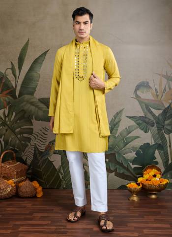 Attrective These Party Wear Readymade Kurta With Dupatta Pair in Fine Colored.These Kurta And Dupatta Are Viscose Silk Fabricated on Pair.Its Beautified With Wevon Jari Designer With Mirror Embroidery Work.