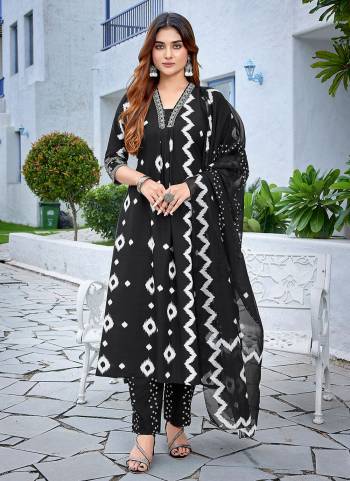 Looking These Beautiful Party Wear Designer Readymade Suits.These Top And Bottom Are Viscose And Dupatta is Fabricated On Chanderi.Its Beautified With Designer Printed With Embroidery Work.
