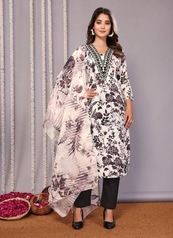 Looking These Beautiful Party Wear Designer Readymade Suits.These Top And Bottom Are Cotton Blend And Dupatta is Fabricated On Organza.Its Beautified With Designer Embroidery Work,Printed.