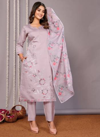 Looking These Beautiful Party Wear Designer Readymade Suits.These Top And Bottom Are Chanderi And Dupatta is Fabricated On Organza.Its Beautified With Designer Embroidery Work,Printed.