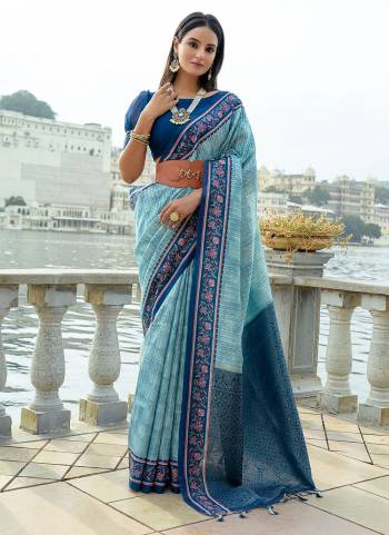Garb These Festive Wear Saree in Fine Colored.These Saree And Blouse is Fabricated On Soft Silk.Its Beautified With Wevon Rich Pallu Jari Designer With Printed.