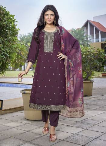 Looking These Beautiful Party Wear Designer Readymade Suits.These Top And Bottom Are Viscose Chanderi And Dupatta is Fabricated On Organza.Its Beautified With Designer Embroidery Work,Printed.