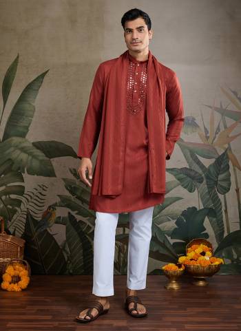 Attrective These Party Wear Readymade Kurta With Dupatta Pair in Fine Colored.These Kurta And Dupatta Are Viscose Silk Fabricated on Pair.Its Beautified With Wevon Jari Designer With Mirror Embroidery Work.