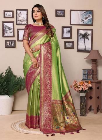 Attrective These Festive Wear Saree in Fine Colored.These Saree And Blouse is Fabricated On Banarasi Tissue Silk.Its Beautified With Heavy Wevon Jari Designer.