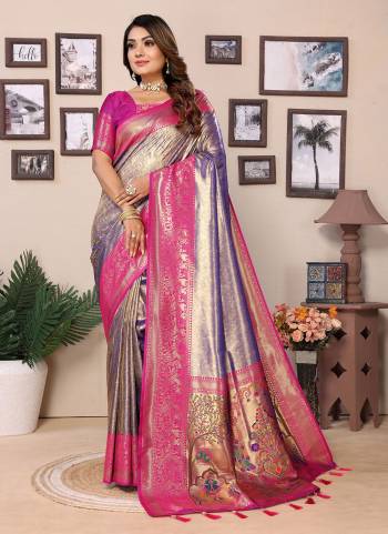 Attrective These Festive Wear Saree in Fine Colored.These Saree And Blouse is Fabricated On Banarasi Tissue Silk.Its Beautified With Heavy Wevon Jari Designer.