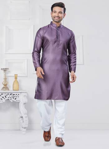 Looking These Party Wear Mans Wear Kutra With Pathani Payjama wearing this fashionable. Tailored Kurta Are Jacquard Silk And Payjama Cotton finest Fabriced With Wevon Jacquard Designer.