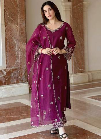 Looking These Beautiful Party Wear Designer Readymade Suits.These Top And Bottom Are Viscose Silk And Dupatta is Fabricated On Chanderi.Its Beautified With Designer Embroidery Work.