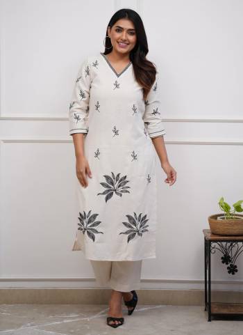 Looking These Beautiful Party Wear Designer Readymade Top With Bottom.These Top And Bottom Are Viscose Fabricated.Its Beautified With Designer Embroidery Work.