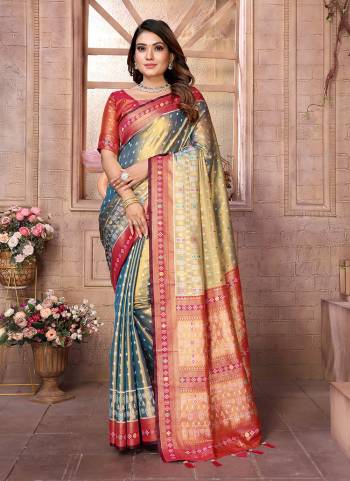 Looking These Party Wear Saree in Fine Colored.These Saree And Blouse is Fabricated On Banarasi Tissue Silk.Its Beautified With Heavy Wevon Patola Designer.