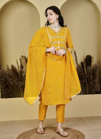 Garb These Designer Suit in Fine Colored Pair With Bottom And Dupatta.These Top And Bottom Are Fabricated On Chanderi Silk Pair With Nylon Tabby Dupatta.Its Beautified With Designer Embroidery Work.