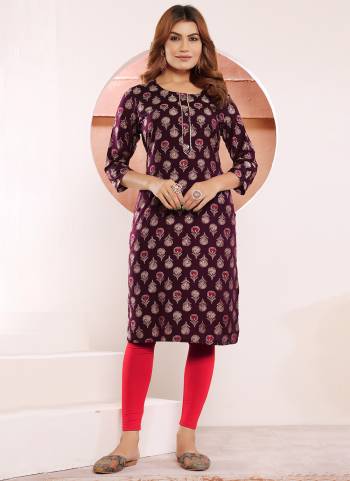 Grab These Beautiful Looking Readymade Kurti.These Kurti is Fabricated On Viscose Muslin.Its Beautified With Designer Printed.