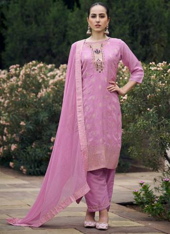 Looking These Beautiful Looking Readymade Suits With Dupatta.These Suit is Fabricated On Top Are Viscose Silk And Bottom Are Viscose Silk And Chiffon Dupatta .Its Beautified With Wevon Designer,Hand Work.