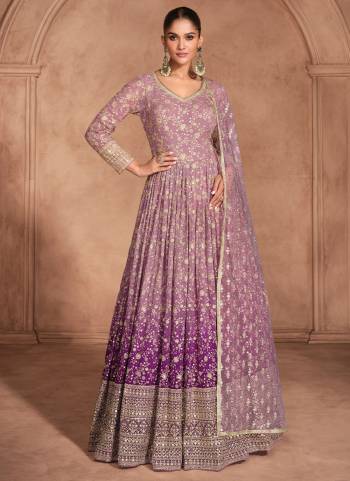 Garb These Party Wear Anarkali Suit in Fine Colored Pair With Dupatta.These Top Are Georgette And Dupatta Are Net And Pair With Santoon Inner.Its Beautified With Heavy Designer Embroidery Work.
