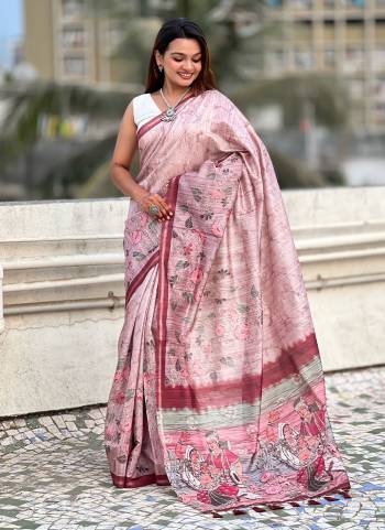 Attrective These Party Wear Saree in Fine Colored.These Saree And Blouse is Fabricated On Katki Silk.Its Beautified With Weaving Jari Border,Designer Floral Digital Printed.