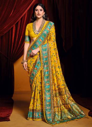 Attrective These Party Wear Saree in Fine Colored.These Saree And Blouse is Fabricated On Tussar Silk Pair.Its Beautified With Designer Paisley Printed.