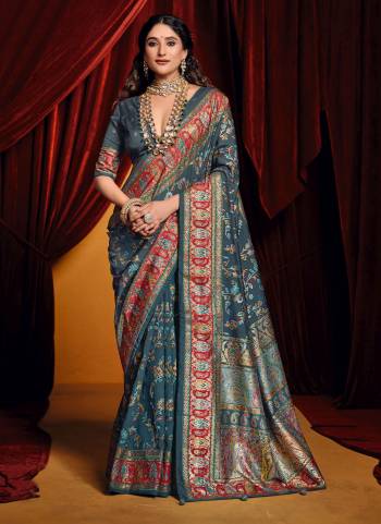 Attrective These Party Wear Saree in Fine Colored.These Saree And Blouse is Fabricated On Tussar Silk Pair.Its Beautified With Designer Paisley Printed.