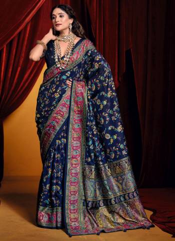 Attrective These Party Wear Saree in Fine Colored.These Saree And Blouse is Fabricated On Tussar Silk Pair.Its Beautified With Designer Paisley Printed.