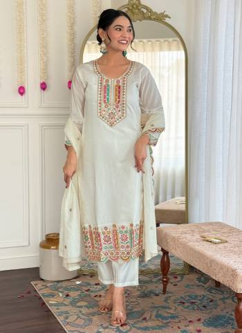 Attrective Looking These Beautiful Looking Readymade Suits.These Top Are Viscose Chanderi And Bottom Are Viscose Chanderi And Dupatta Chanderi Fabricated.Its Beautified With Designer Embroidery Work.