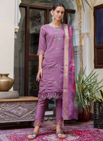 Garb These Beautiful Looking Readymade Suits With Dupatta.These Suit is Fabricated On Top Are Viscose Roman Silk And Bottom Are Viscose Roman Silk And Organza Dupatta .Its Beautified With Designer Thread Embroidery Work,Printed Dupatta.