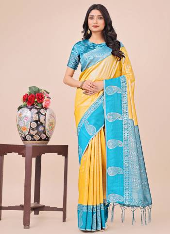 Garb These Party Wear Saree in Fine Colored.These Saree And Blouse is Fabricated On Lichi Silk.Its Beautified With Weavon Jari Designer.