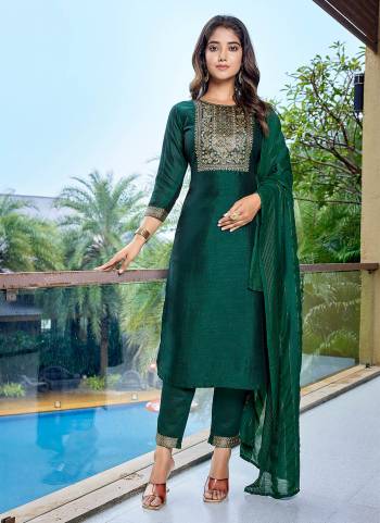 Garb These Beautiful Party Wear Designer Readymade Suits.These Top And Bottom Are Silk Blend And Dupatta is Fabricated On Viscose.Its Beautified With Solid Designer Printed.