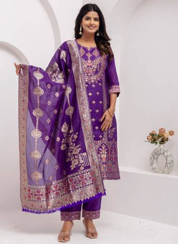 Garb These Beautiful Looking Readymade Suits With Dupatta.These Suit is Fabricated On Top Are Jacquard Silk And Bottom Are Jacquard Silk And Jacquard Silk Dupatta .Its Beautified With Wevon Jacquard Designer With Hand Work.