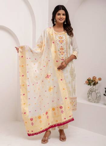 Garb These Beautiful Looking Readymade Suits With Dupatta.These Suit is Fabricated On Top Are Jacquard Silk And Bottom Are Jacquard Silk And Jacquard Silk Dupatta .Its Beautified With Wevon Jacquard Designer With Hand Work.