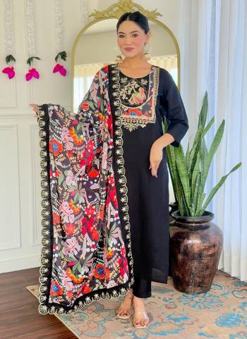 Attrective Looking These Beautiful Looking Readymade Suits.These Top And Bottom Are Viscose Chanderi And Dupatta Silk Fabricated.Its Beautified With Designer Embroidery Work With Printed.