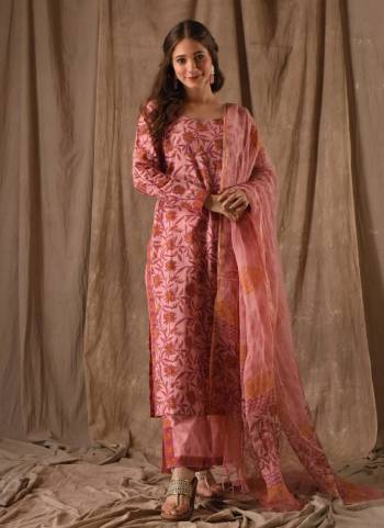Attrective Looking These Beautiful Looking Readymade Suits.These Top And Bottom Are Roman Slub And Dupatta Kota Chex Fabricated.Its Beautified With Designer Printed.