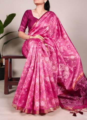 Looking These Fastive Wear Saree in Fine Colored.These Saree And Blouse is Fabricated On Raw Silk.
