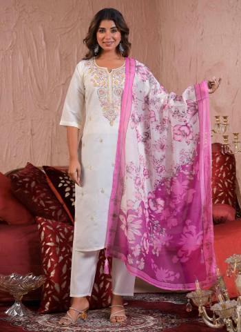 Attrective These Designer Suit in Fine Colored Pair With Bottom And Dupatta.