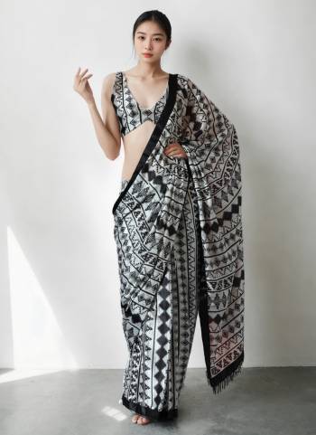 Grab These Ready To Wear Saree in Fine Colored.These Saree is Fabricated On Chinon Pair With Chinon Blouse.Its Beautified Designer Digital Printed.