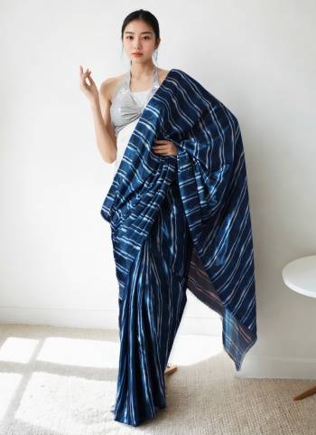 Looking These Ready To Wear Saree in Fine Colored.These Saree is Fabricated On Chinon Pair With Chinon Blouse.Its Beautified Designer Digital Printed.