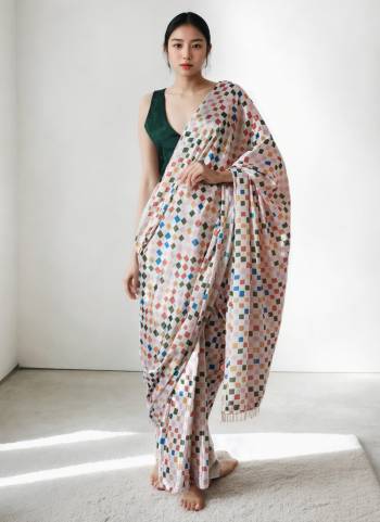 Looking These Ready To Wear Saree in Fine Colored.These Saree is Fabricated On Chinon Pair With Chinon Blouse.Its Beautified Designer Digital Printed.